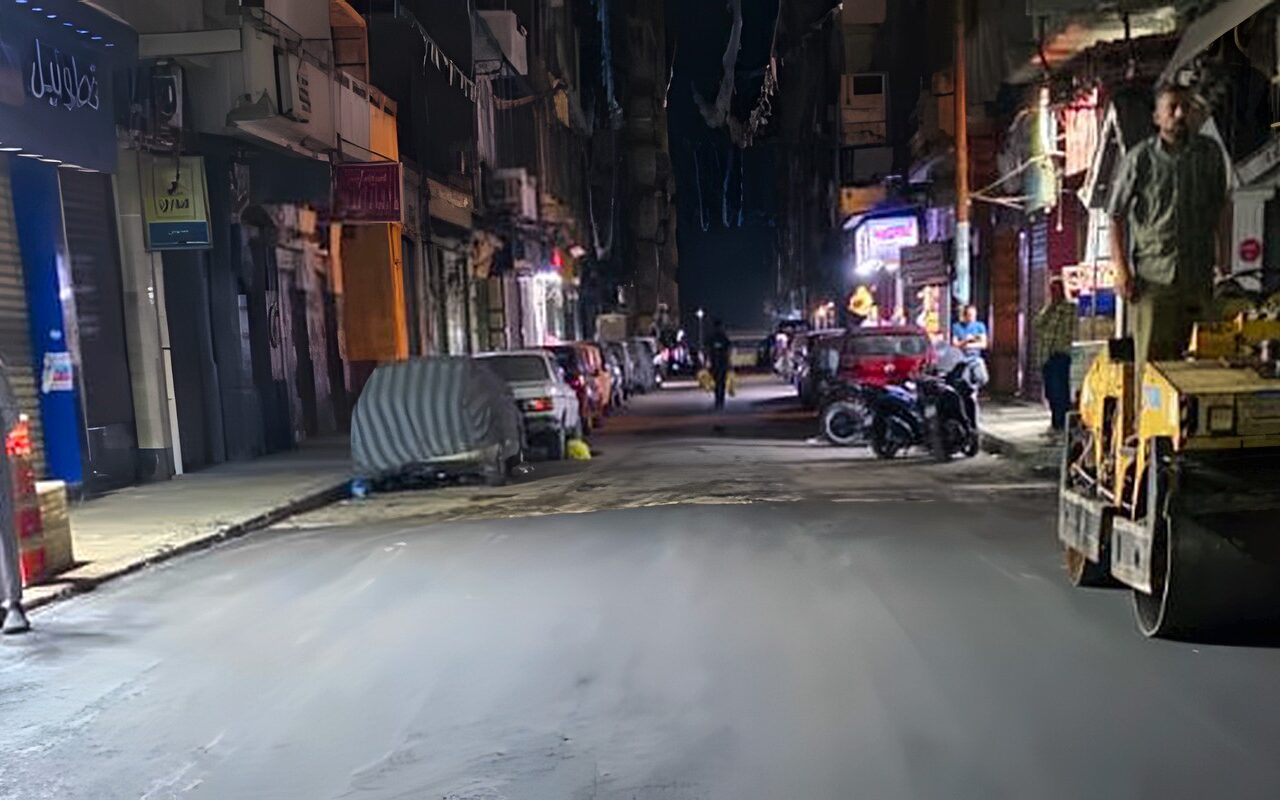 محافظة الإسكندرية تواصل رفع كفاءة شبكة الطرق بعدد من الأحياء لتحسين السيولة المرورية