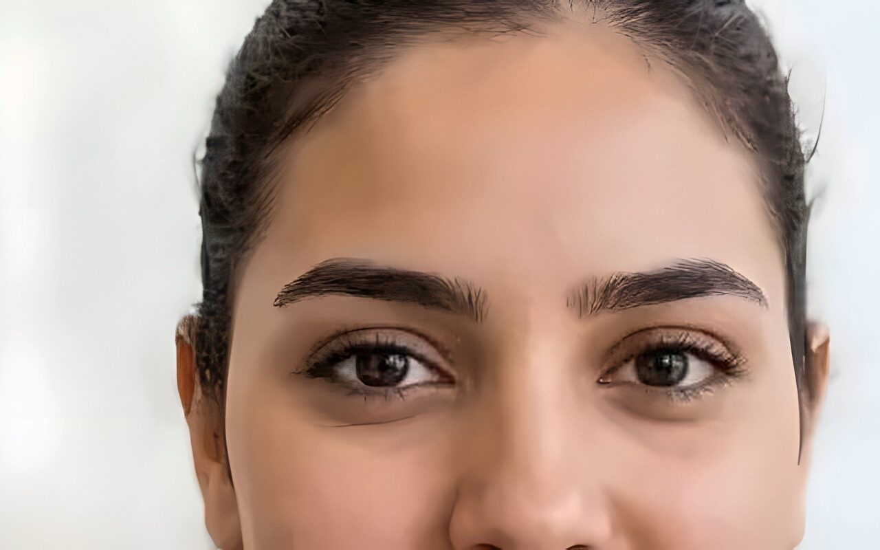 “قومي المرأة” ينعى المضيفة المصرية عزة رمزي بعد وفاتها في استهداف مطار الرياض
