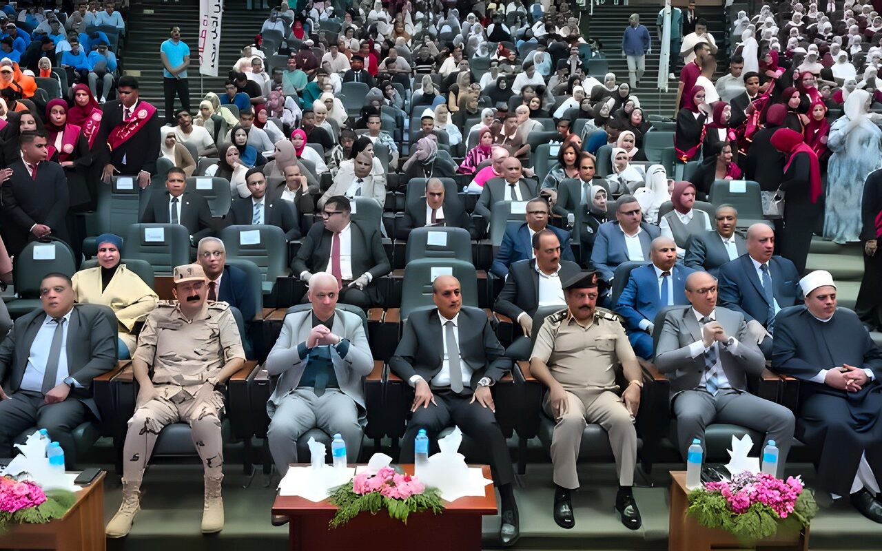 محافظ أسيوط: انتصارات أكتوبر ستظل علامة فارقة في تاريخ مصر
