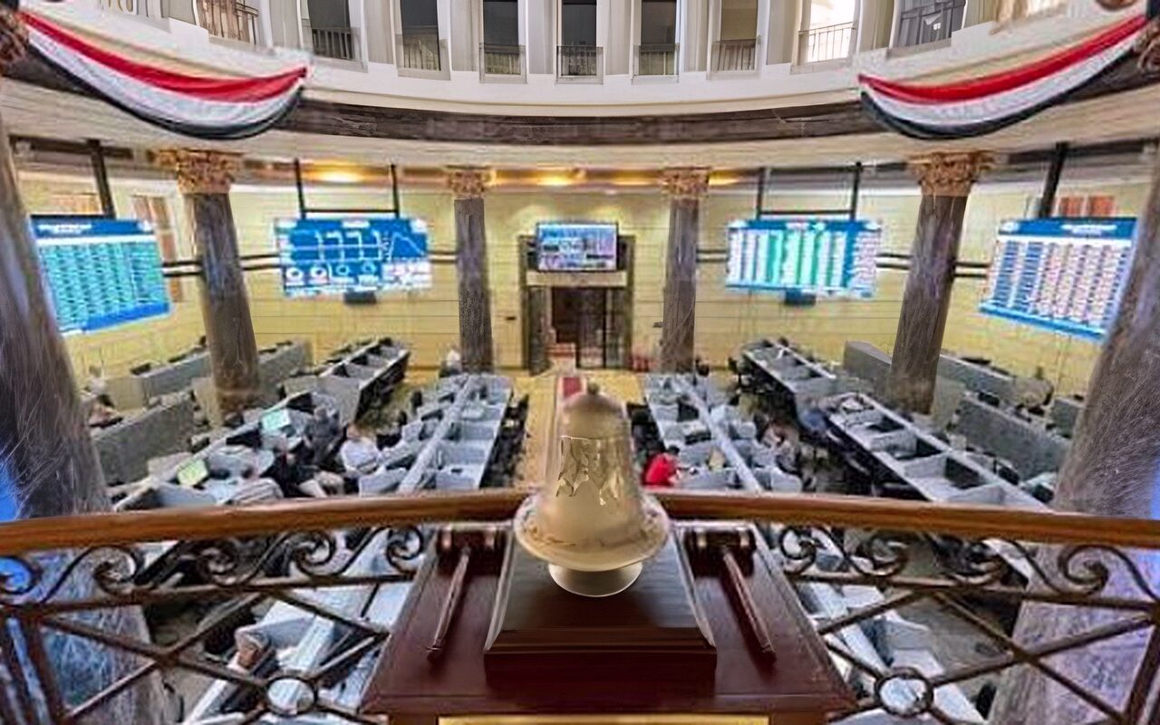 تراجع جماعي لمؤشرات البورصة في ختام تعاملات اليوم