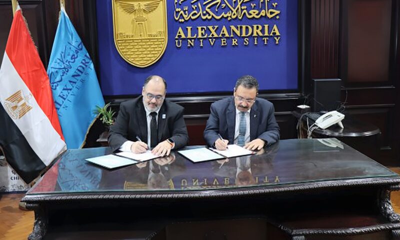 مذكرة تفاهم بين جامعتي الإسكندرية وبنسلفانيا ستيت الأمريكية لتعزيز الشراكة