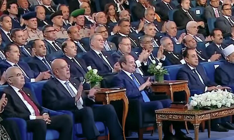 محافظ قنا: منتدى “مصر 2026” يمثل فرصة مثالية لتبادل الرؤى والأفكار لدفع عجلة التنمية