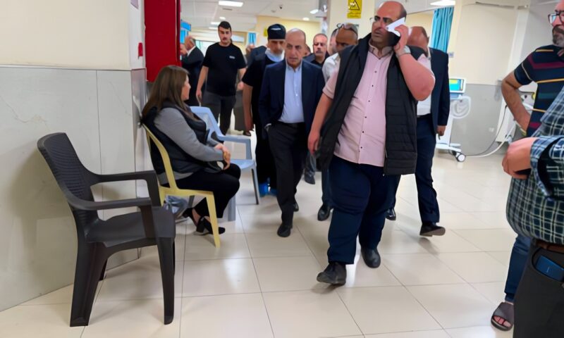 وزير الإدارة المحلية الأردني يتفقد مصابي حادث الكرك.. ورئيس النواب: لا تساهل مع مرتكبيه