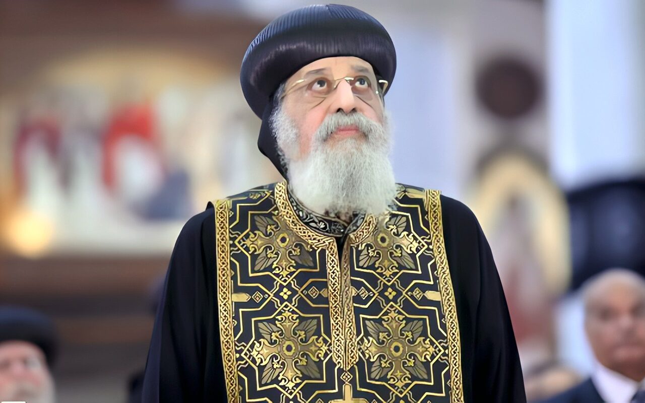 البابا تواضروس يعزي ملك الأردن في ضحايا الاعتداء الإرهابي على كنيسة بالكرك