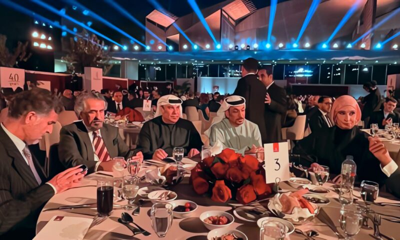 مسئول إماراتي : حريصون على تعزيز الاستثمارات في قطاع الطيران المصري
