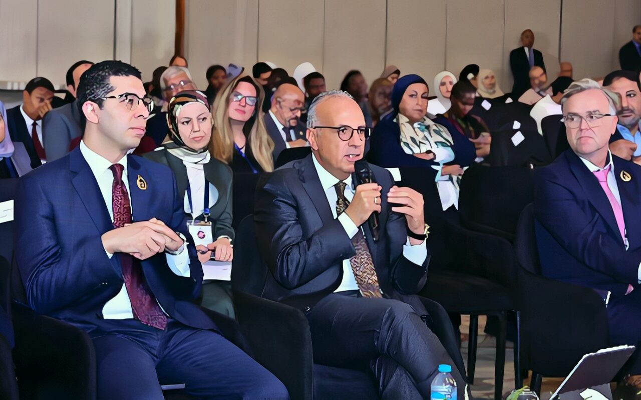 وزير الري يؤكد أهمية تعزيز الحوار بين دول حوض النيل للتوصل لإطار قانوني توافقي يراعي مصالح جميع الدول وشواغلها