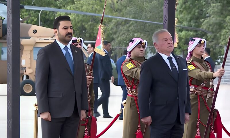 العاهل الأردني يستقبل رئيس الوزراء العراقي لبحث تعزيز التعاون الثنائي