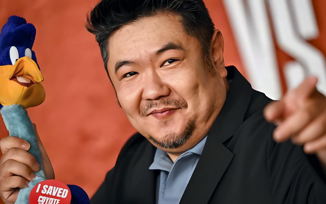 إريك باوزا.. رحيل الصوت الذي أعاد إحياء شخصيات «لوني تونز» الشهيرة عن 46 عاما