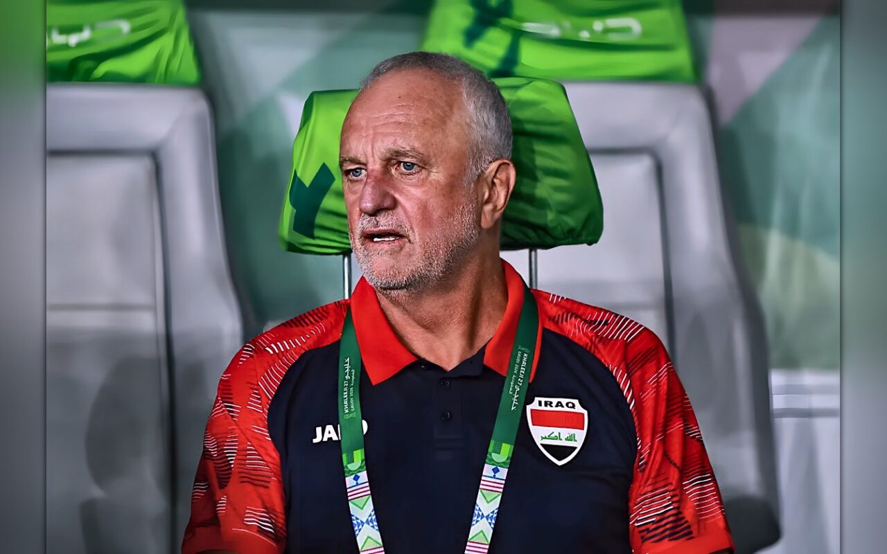 الاتحاد العراقي يجدد الثقة بالمدرب الأسترالي أرنولد