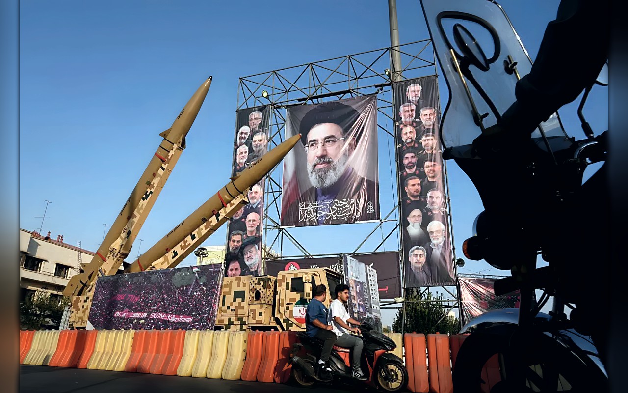 تقرير: إيران تحصّن منشآتها النووية وتهيِّئ شعبها للعودة إلى القتال