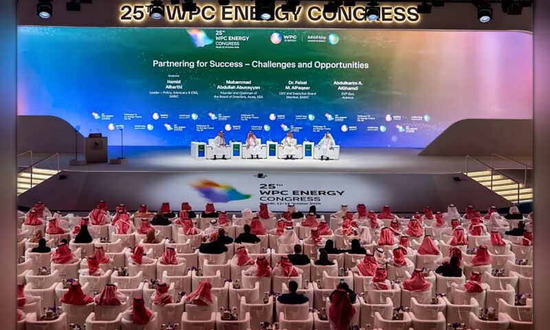 اكتمال 96 % من مشروع نيوم للهيدروجين الأخضر في السعودية