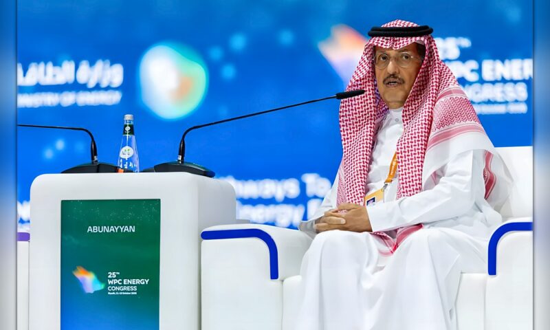 رئيس «أكوا»: الطاقة المتجددة في السعودية أقل تكلفة من الغاز