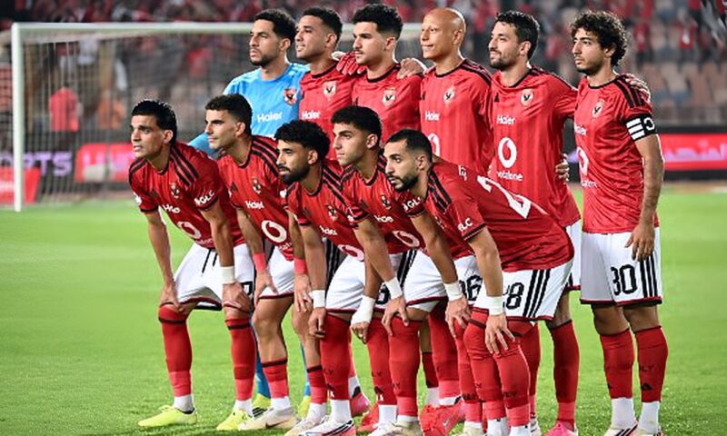 مدافع إنبي يدخل حسابات الأهلي.. تفاصيل