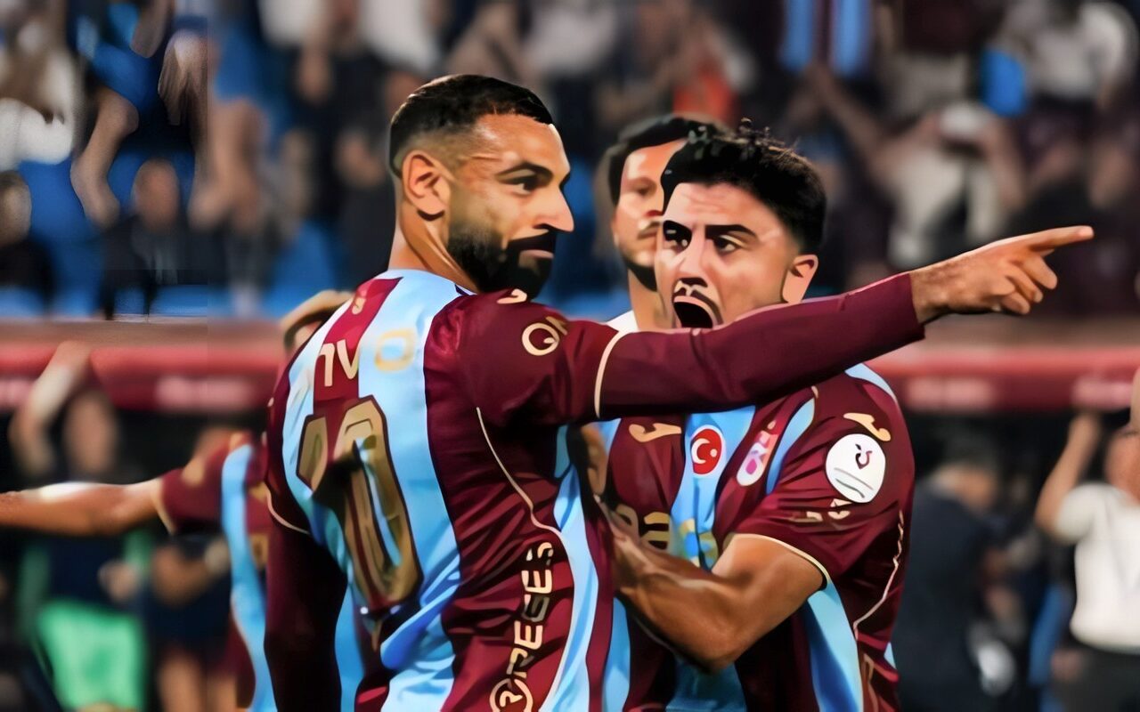مفاجأة في تصنيف أفضل أجنحة العالم.. ما موقف محمد صلاح؟