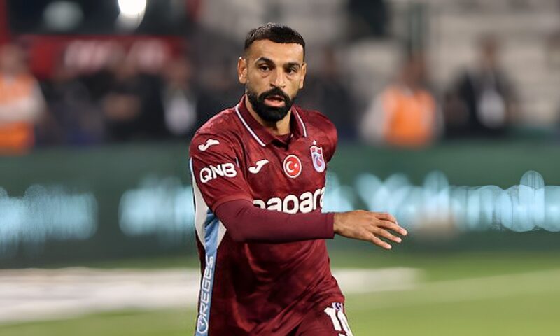 النجيل الصناعي يُهدّد مشاركة محمد صلاح مع طرابزون سبور أمام «كوبس» ضمن منافسات دوري المؤتمر الأوروبي