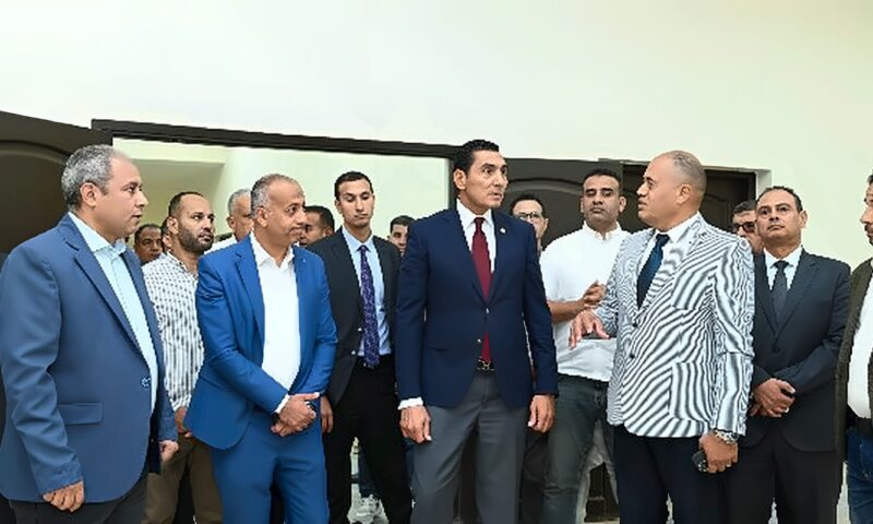 وزير الشباب والرياضة يتفقد نادي «تنمية كلوب» بمدينة بدر