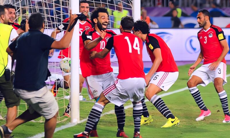 تفاصيل أزمة غرامات منتخب مصر وتدخل محمد صلاح