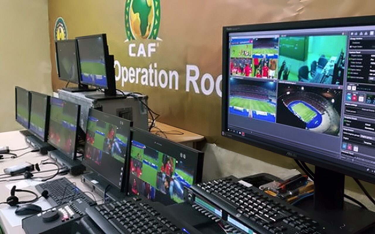 «كاف» يحدد موعد تطبيق تقنية VAR في دوري أبطال إفريقيا والكونفدرالية