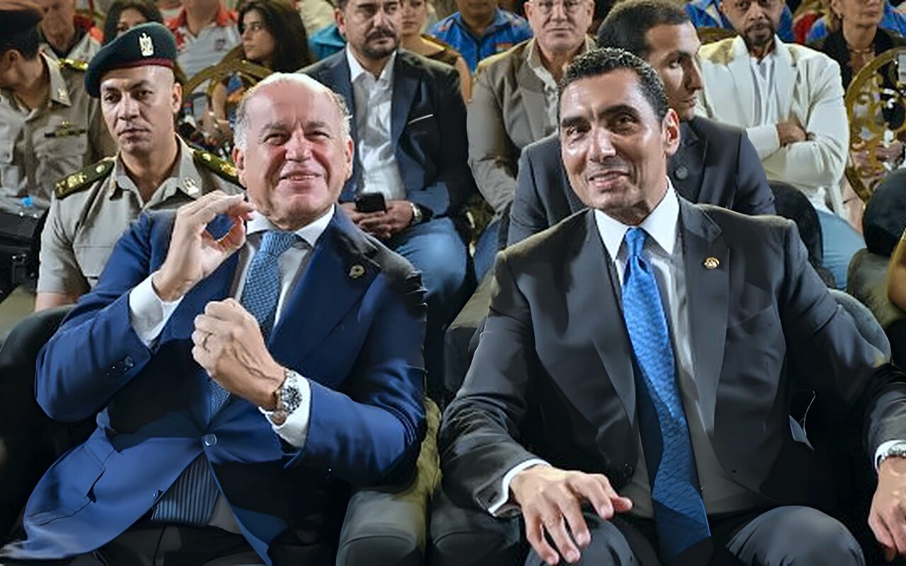وزير الشباب يشهد افتتاح كأس العالم للرماية بالعاصمة الجديدة