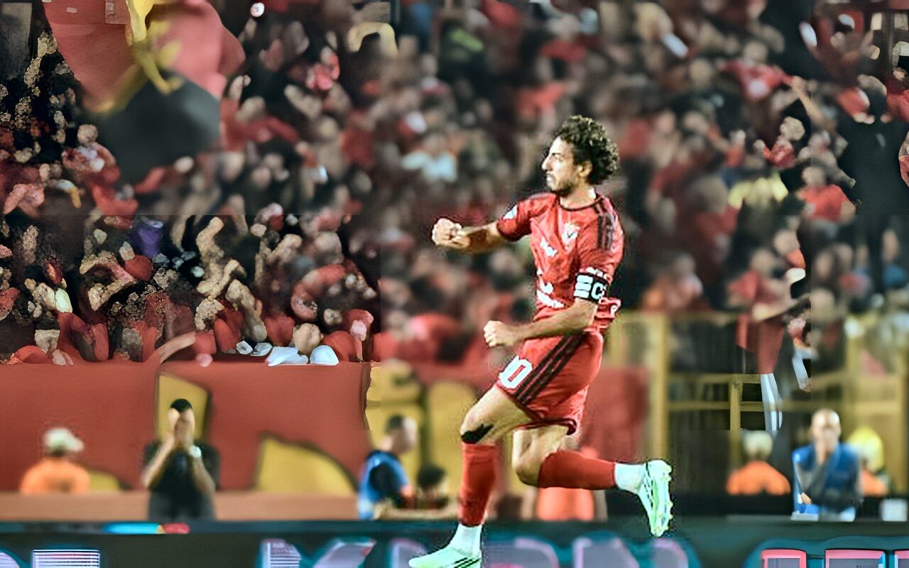 محمد هاني يحتفل بهدف الأهلي الأول في شباك الزمالك.. صور