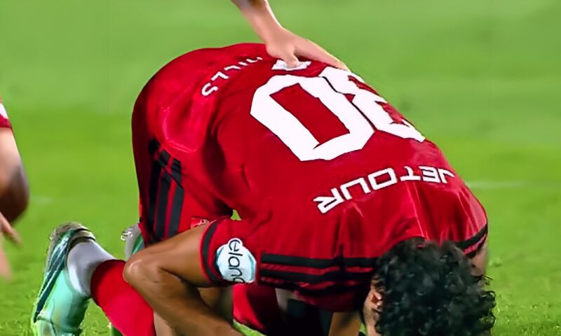 محمد هاني رجل مباراة الأهلي والزمالك في القمة 133