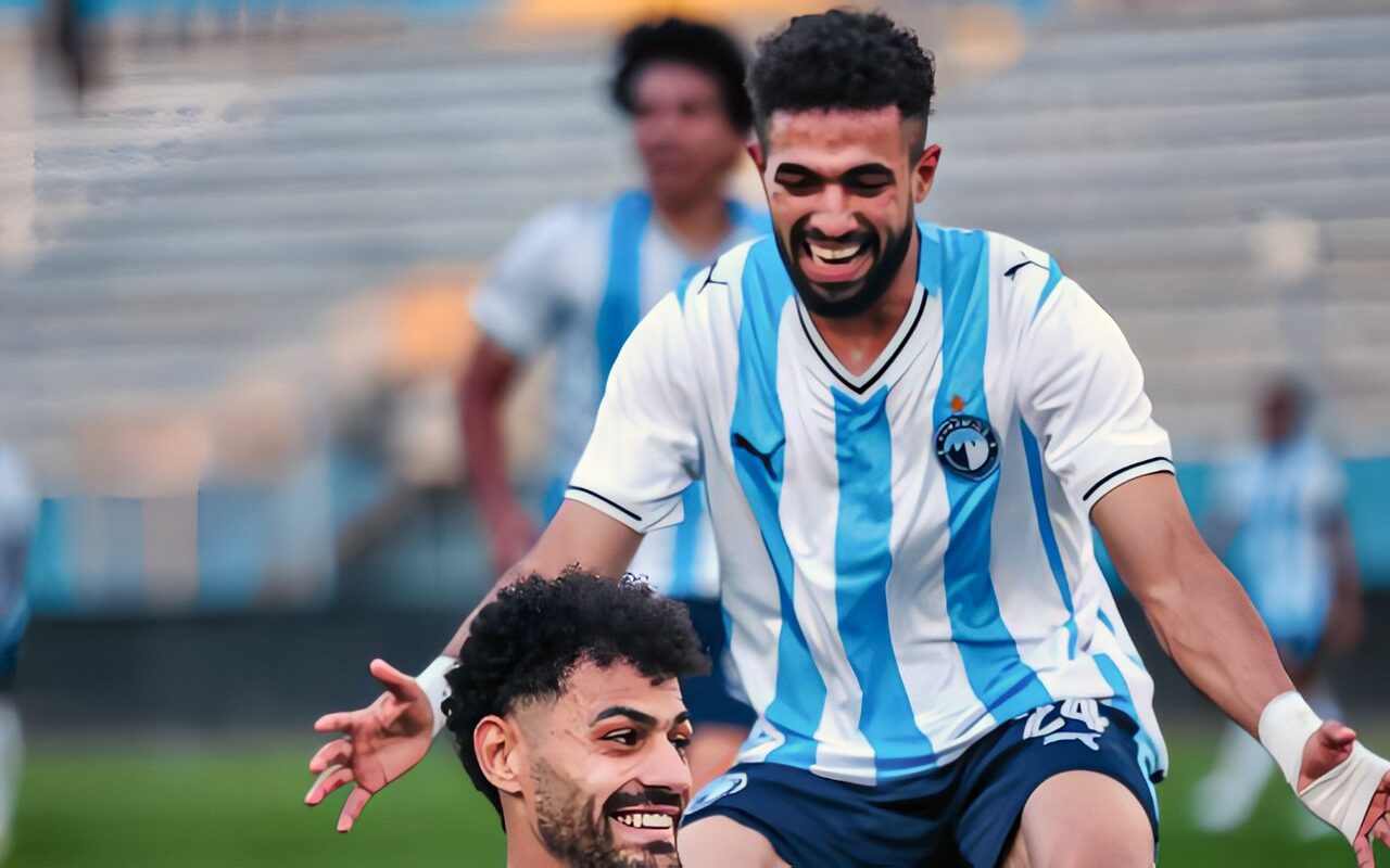 موكوينا يمنح لاعبي بيراميدز راحة 24 ساعة بعد رباعية طلائع الجيش