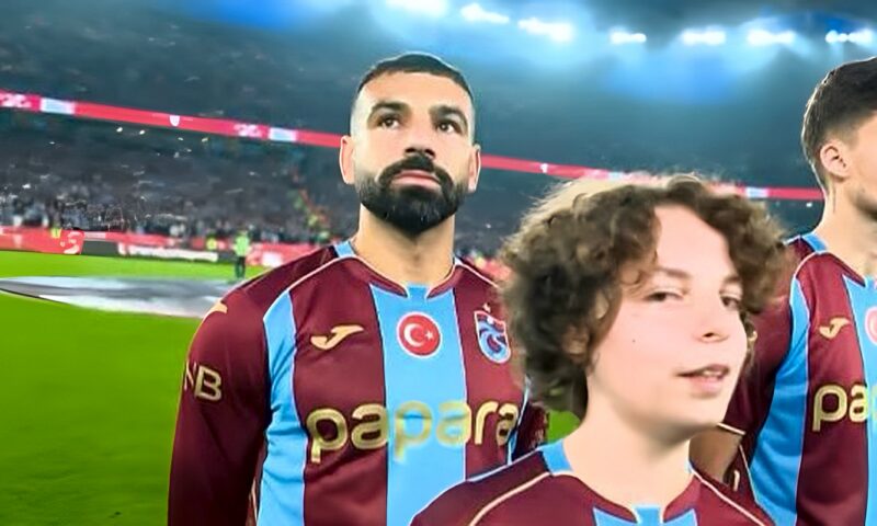 محمد صلاح يضرب بشكتاش بالهدف الثاني لطرابزون سبور في الدوري التركي