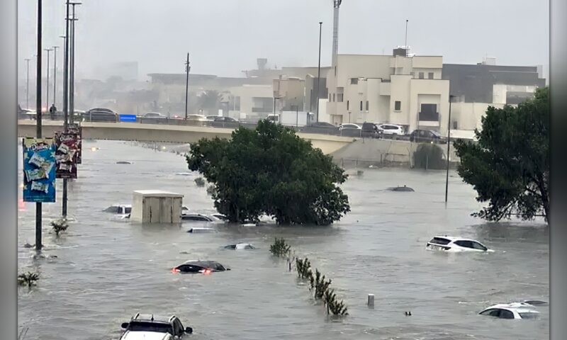 أمطار غزيرة تُعرِّي البنية التحتية في العاصمة الليبية