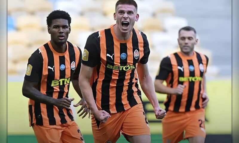 «دوري أبطال أوروبا»: شاختار دانييتسك من لندن «يحمل آمال» أوكرانيا