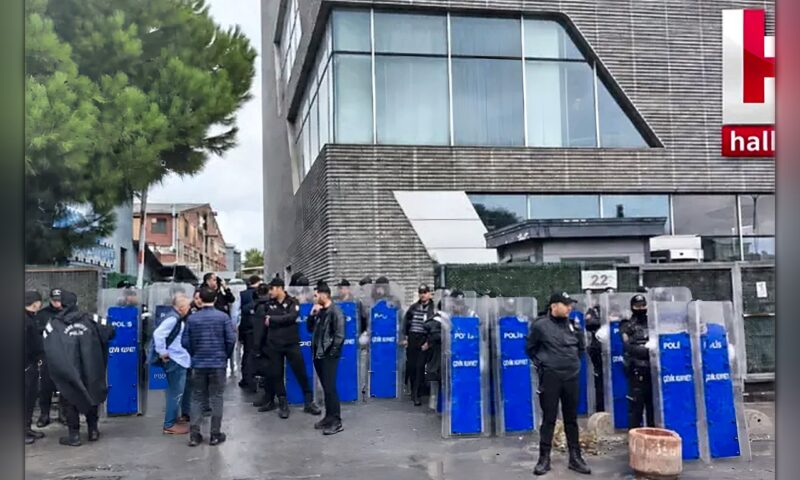 تركيا: وقف بث أكبر قنوات المعارضة ووضعها تحت وصاية الحكومة