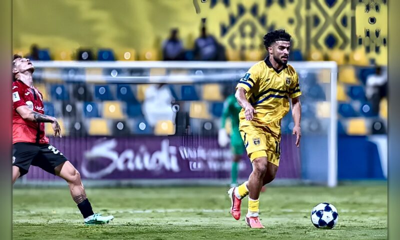 المهديوي قائد التعاون يتغنى بموهبة فارس الغامدي