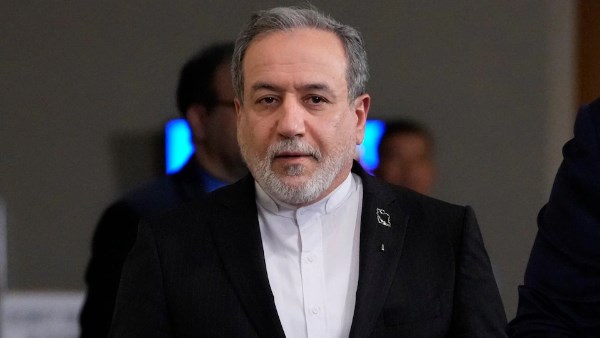 أول رد من طهران بعد تقارير طرد الوفد الإيراني من امريكا
