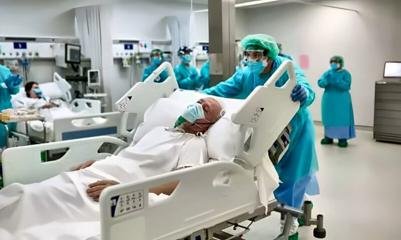 ارتفاع حالات الإصابة بسلالة “كوفيد الأمريكية” في بريطانيا.. ما هو متحور XFG ؟