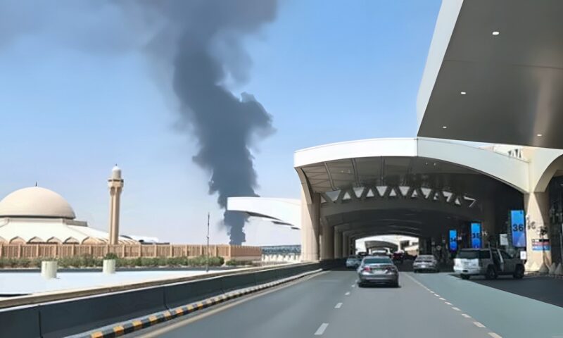 كانت هترجع مصر.. ابنة عم ضيحة الاعتداء الحوثي بمطار الملك خالد تكشف آخر محادثة مع الراحلة