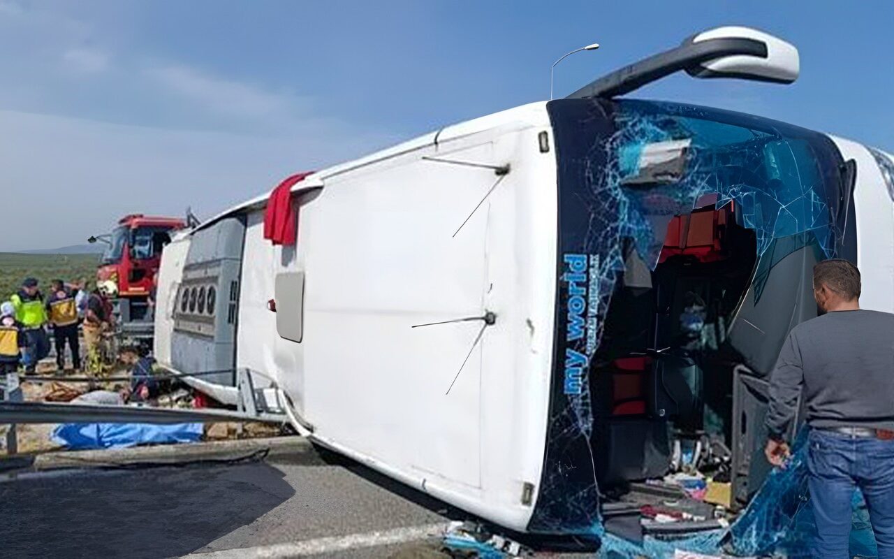 مقتل 11 شخصاً وإصابة 27 جراء اصطدام حافلة سياحية بشاحنة في تركيا