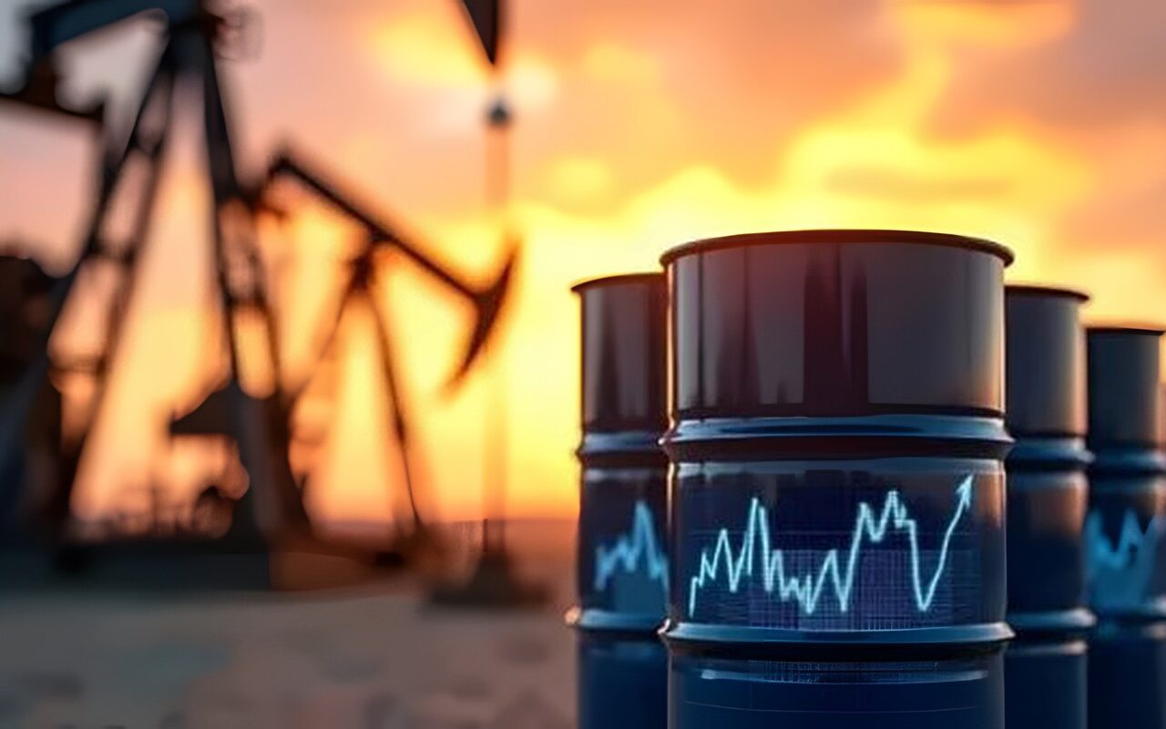 ارتفاع أسعار النفط مع تهديد عاصفة أمريكية وهجمات الحوثيين الجوية للإمدادات