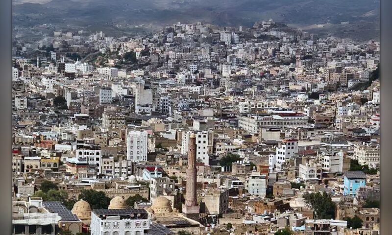 تصعيد الحوثيين يفاقم النزوح ويهدّد الأمن الغذائي بتعز