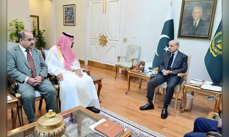 شهباز شريف: السعودية وباكستان تقفان معاً دائماً