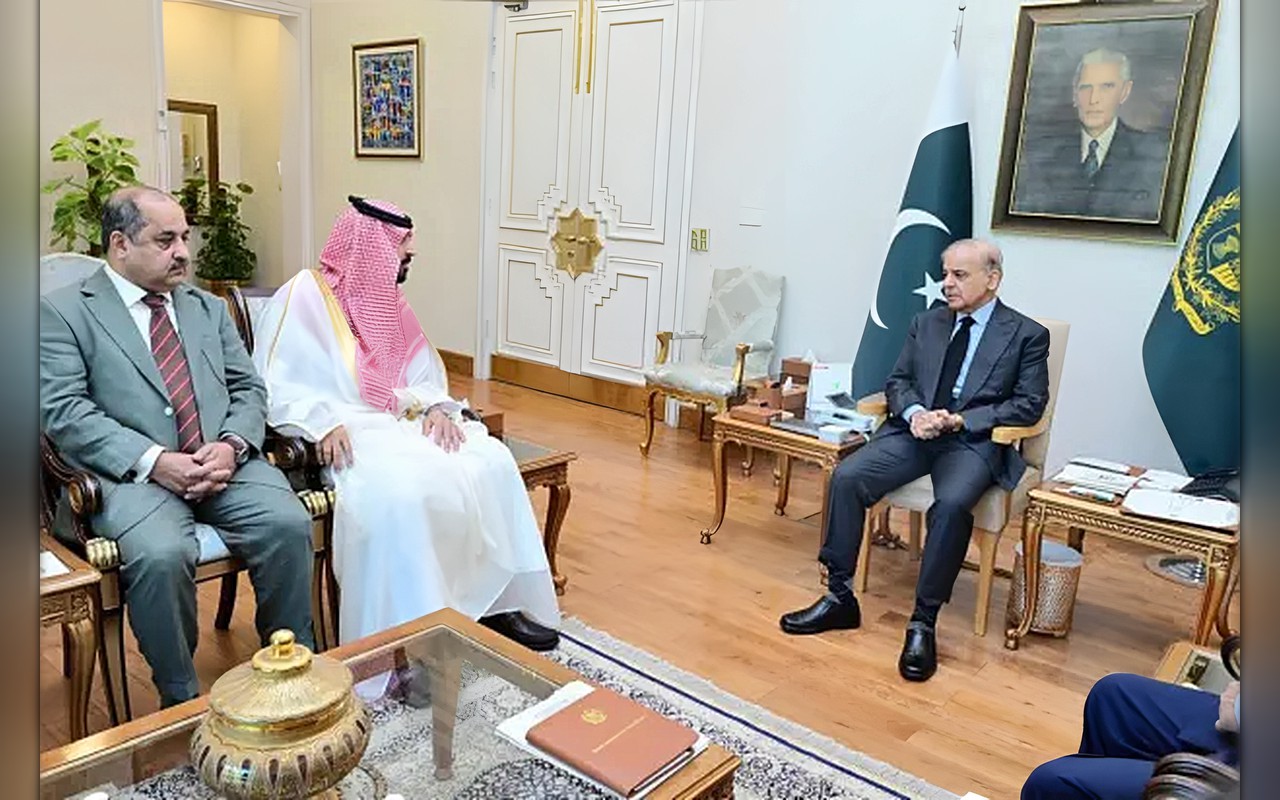 شهباز شريف: السعودية وباكستان تقفان معاً دائماً