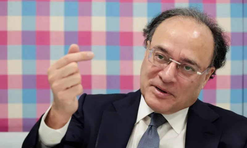 باكستان تحذّر من تأخر تعافي اقتصادها بسبب استهداف منشآت الطاقة في الخليج