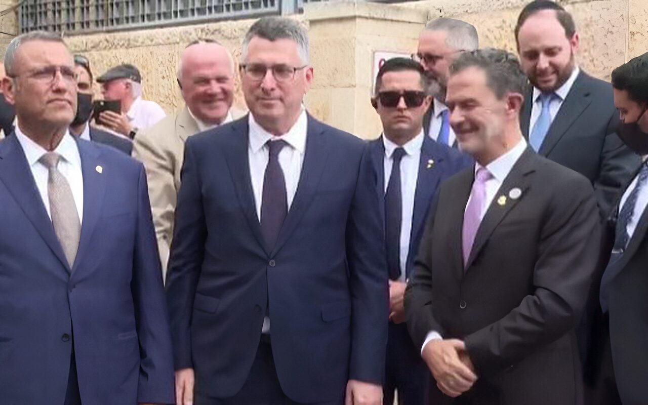 بعد فتح سفارة لها بالقدس.. كولومبيا تنسحب من مجموعة لاهاي المناهضة لإسرائيل