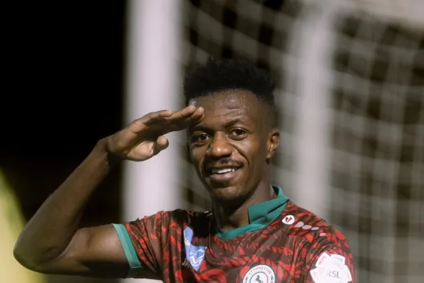 الدوري السعودي: الاتفاق يحلق بنقاط نيوم