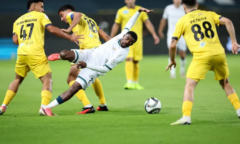 الدوري السعودي: تعادل مثير بين الدرعية والتعاون