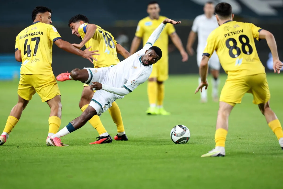 الدوري السعودي: تعادل مثير بين الدرعية والتعاون