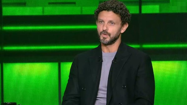 حسام غالي: فوز الأهلي خارج ملعبه بعد التأخر بهدف مؤشر على تحسن الأداء