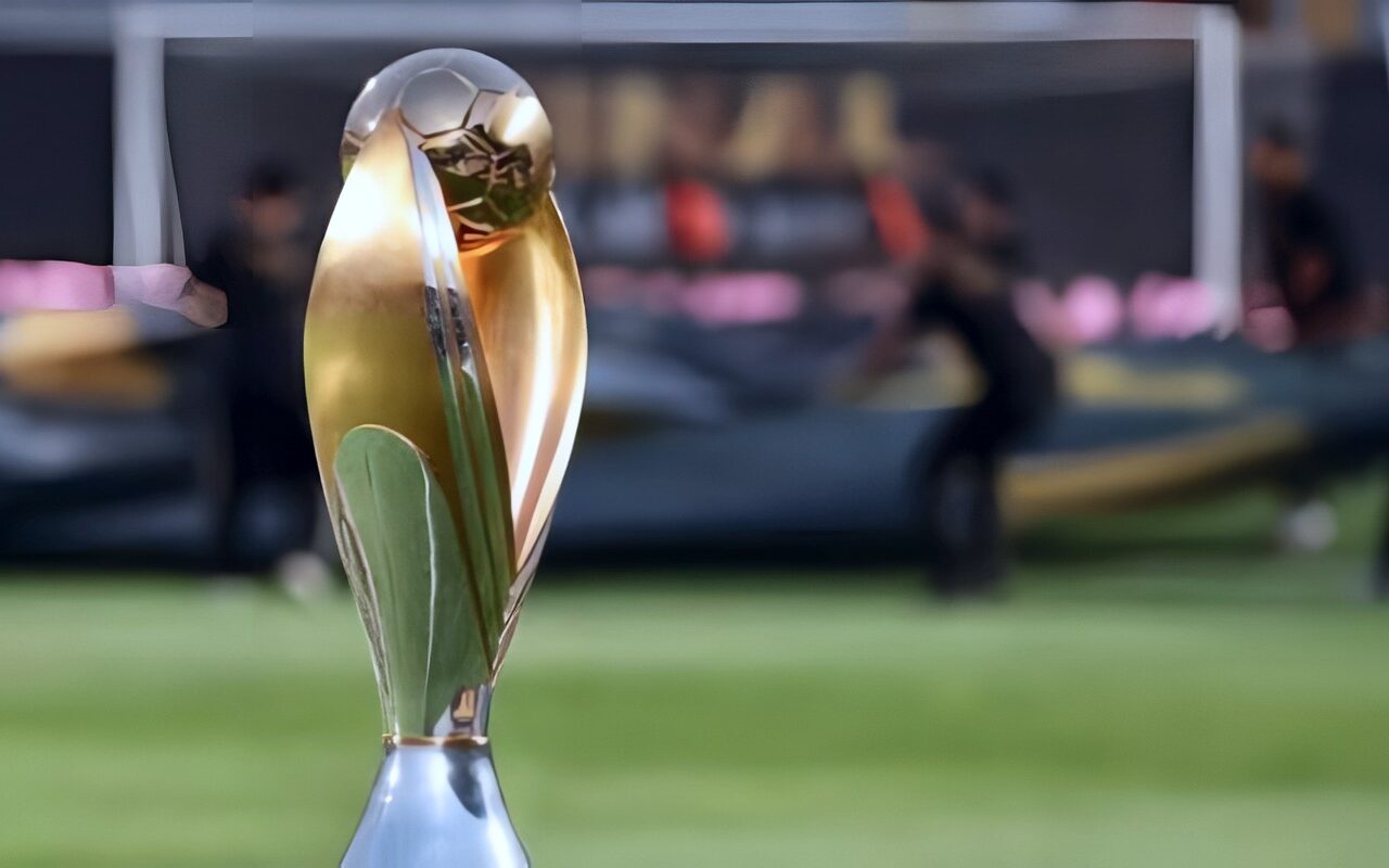 محمود شوقي يكشف عن موعد قرعة دوري أبطال أفريقيا والكونفيدرالية