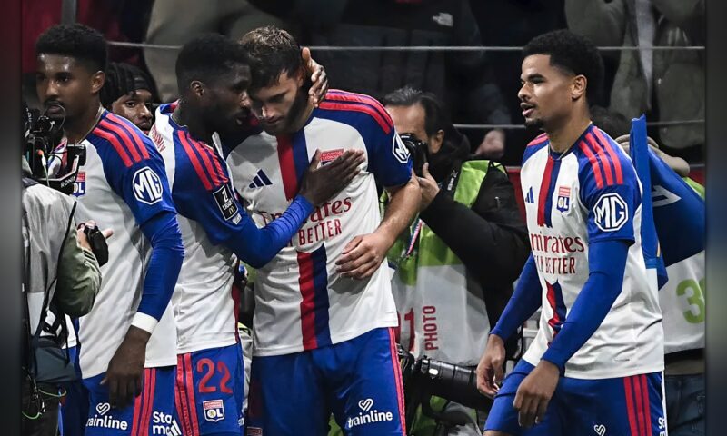 «الدوري الفرنسي»: أولمبيك ليون يعتلي القمة بفوز درامي على نيس