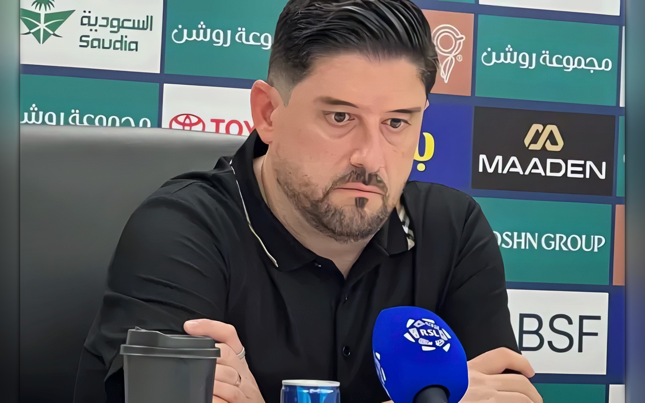باباس: مسؤوليتي كمدرب إيصال اللاعبين إلى المرمى… التسجيل دورهم
