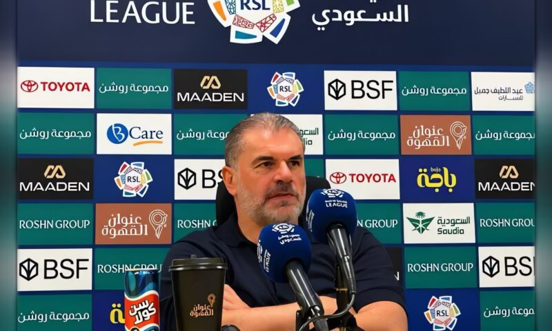 بوستيكوغلو: أهدرنا فوزاً كبيراً أمام نيوم