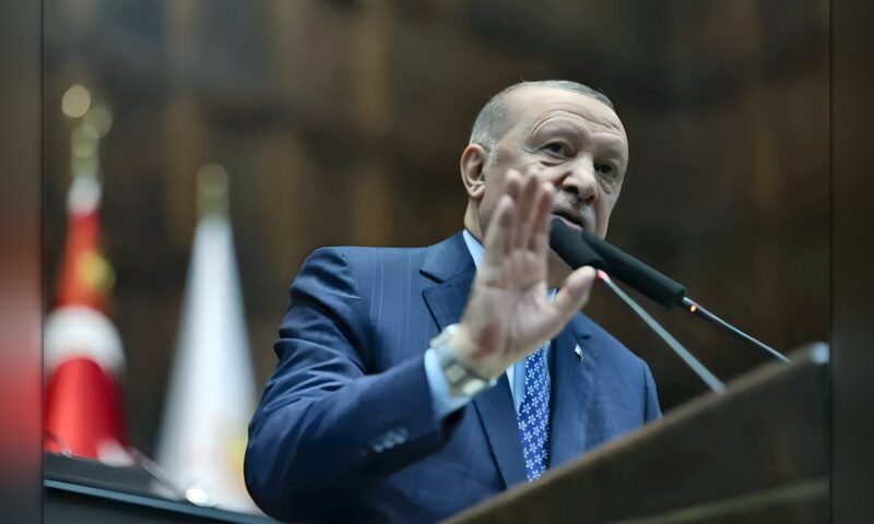 تركيا: «فضيحة صناديق الاستثمار» تشعل التوتر بين إردوغان والمعارضة